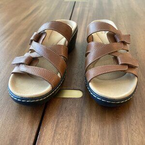 Clark's Women's Sandals - Merliah Karli / Size 9 Narrow / Tan Leather